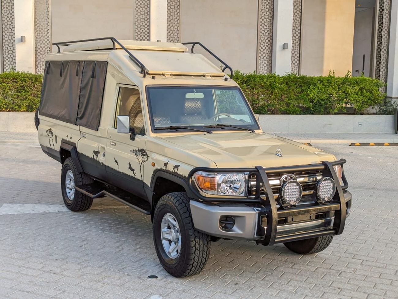 تويوتا لاند كروزر بيك آب TOYOTA LAND CRUISER PICKUP SAFARI