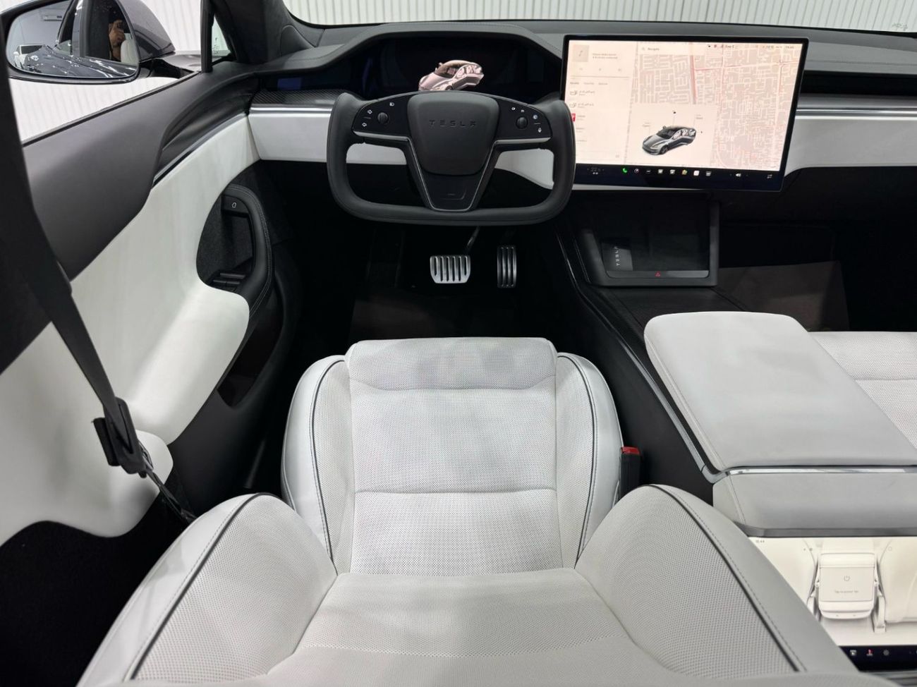 تسلا Model S Plaid (AWD) 2023 Tesla Model S Plaid, 2027 Tesla Warranty, 2031 Tesla Battery Warranty, Low Kms, GCC