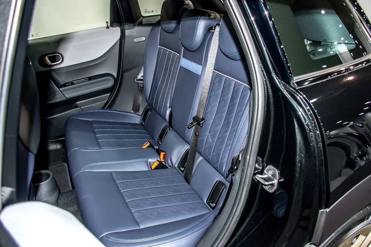 MINI Cooper S 5-door Luxury Without Jcw Kit