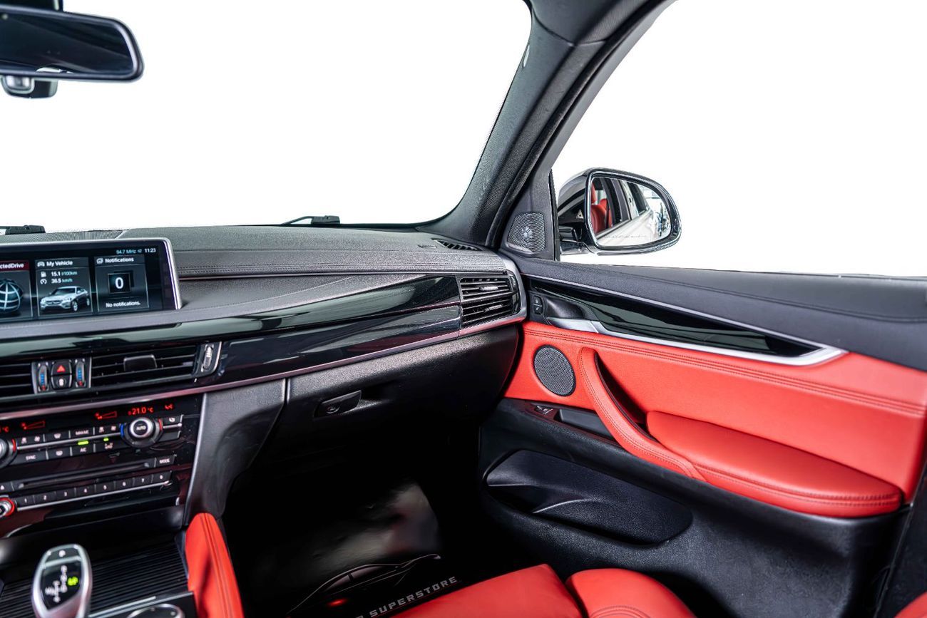 BMW X6 35i M Sport 3.0L X-Drive-MSport-GCC-Pearl White-Premium Red Leather Interior-M Sports Seats