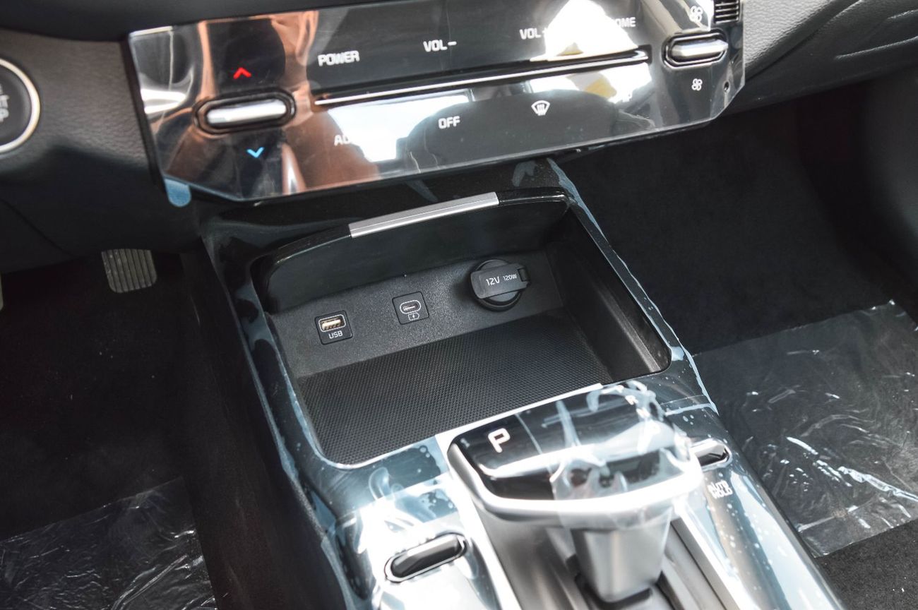 كيا K3 KIA K3 COMFORT 1.5L FWD PETROL SEDAN 2025