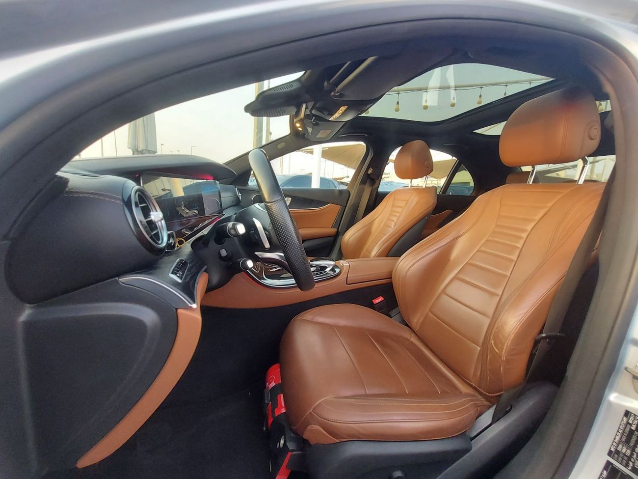 Mercedes Benz E200 AMG