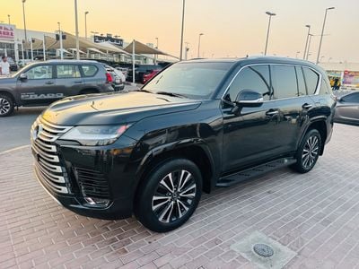Lexus LX600 PRESTIGE