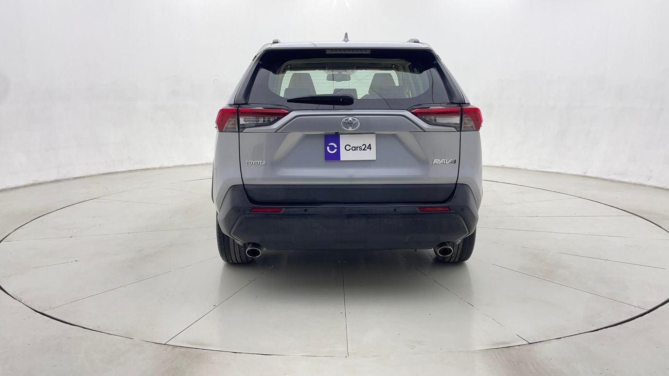 تويوتا راف ٤ 2023 VX | AED 1567/Month | 0 DP | 30 Day Return | Warranty | Service History