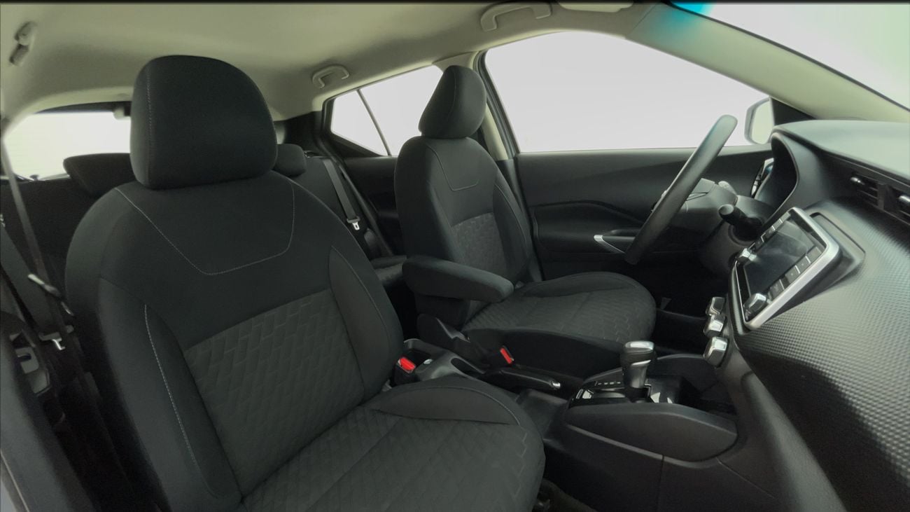 Nissan Kicks SV 1.6 | Zero Down Payment | Home Test Drive