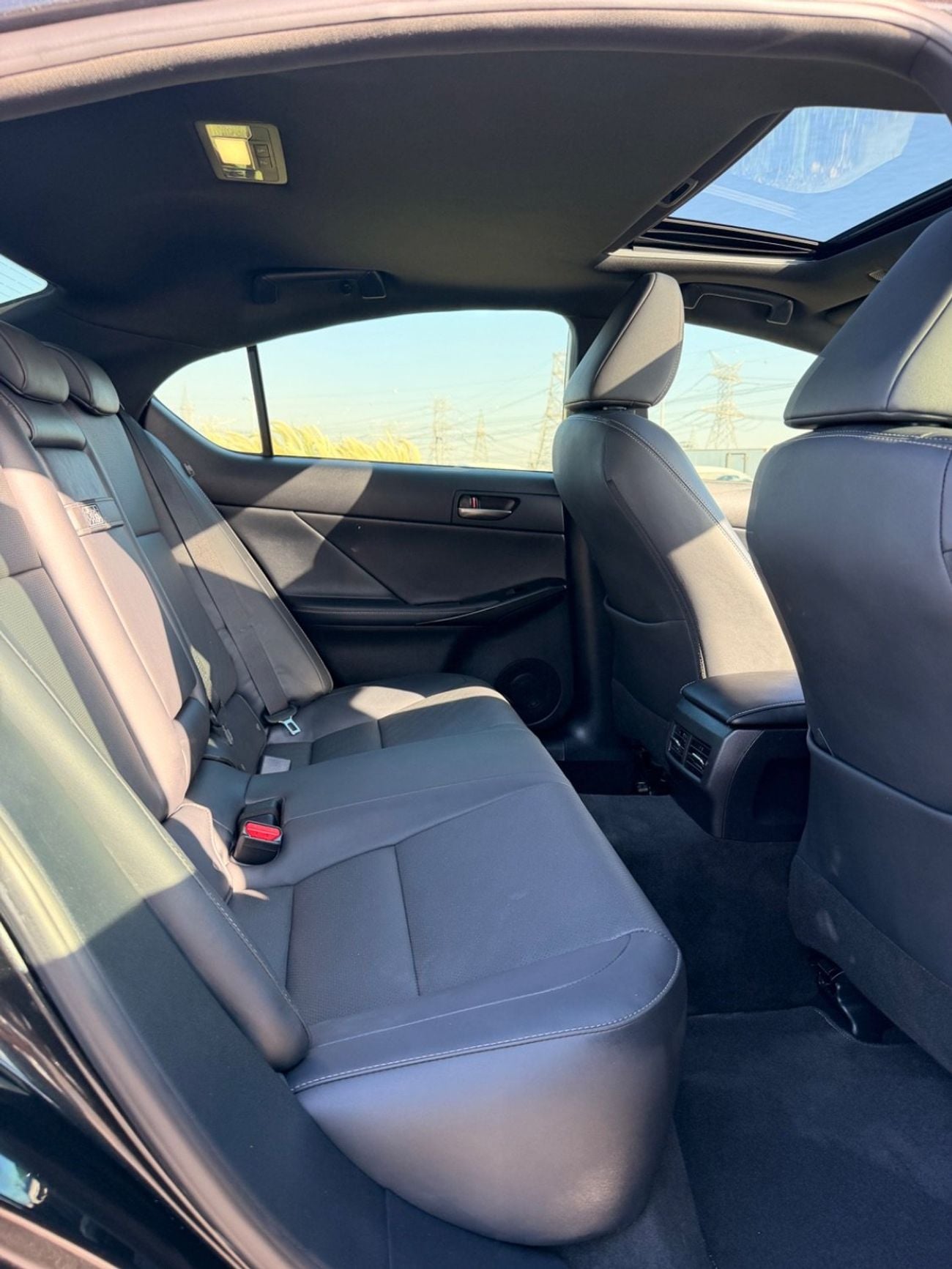 لكزس IS 300 Lexus IS 300 2024