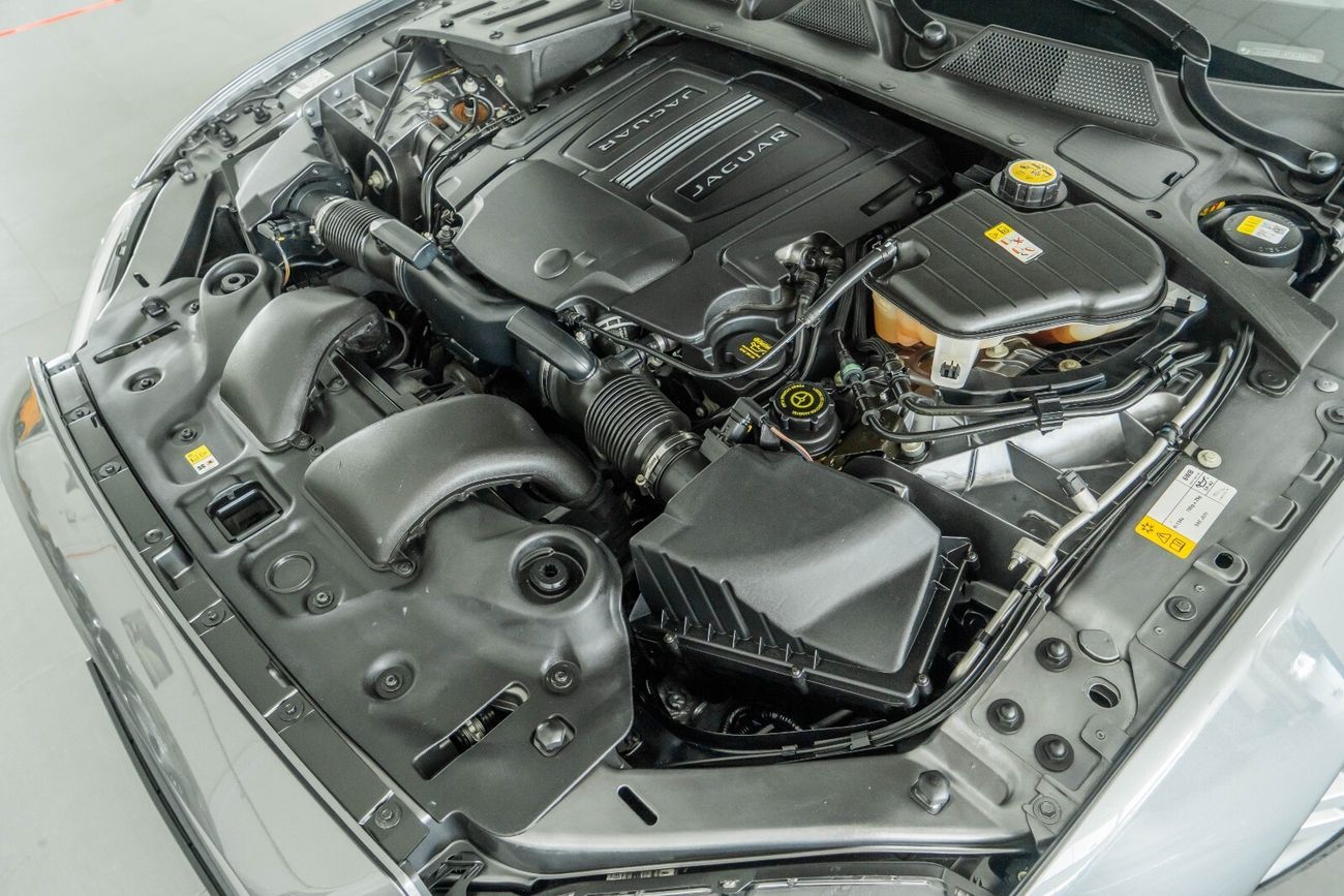 Jaguar XJ 3.0 V6  3.0