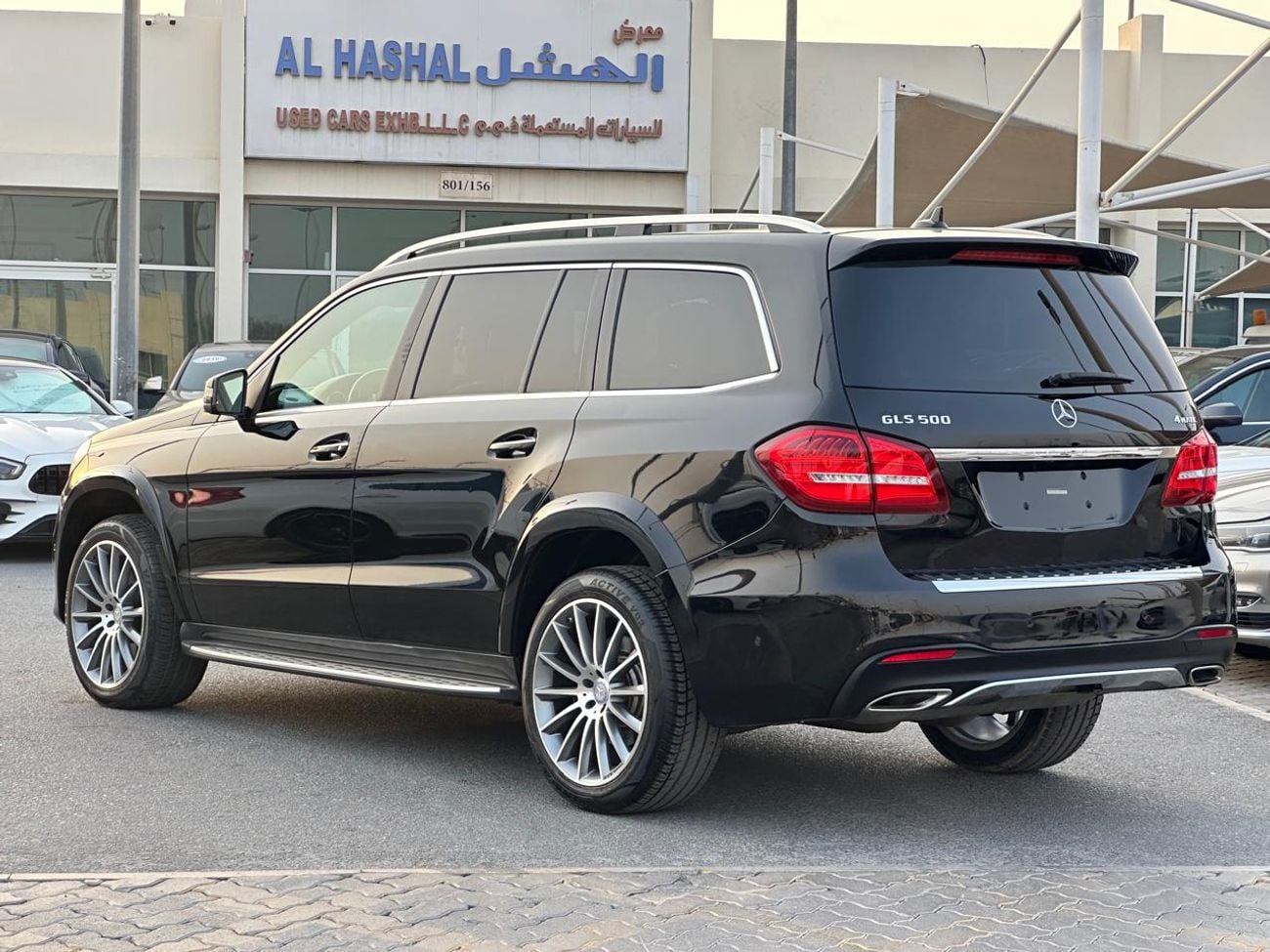مرسيدس بنز GLS 500 STANDARD