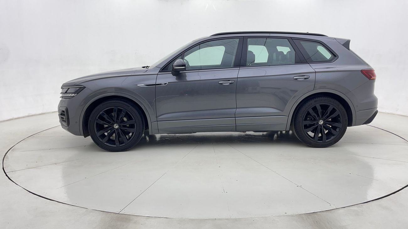 فولكس واجن طوارق R LINE 3 | بدون دفعة مقدمة | اختبار القيادة في المنزل