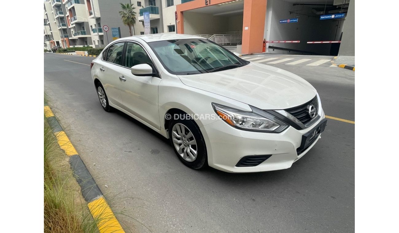 نيسان ألتيما متوفر في معرضنا سما الشام لتجارة السيارات