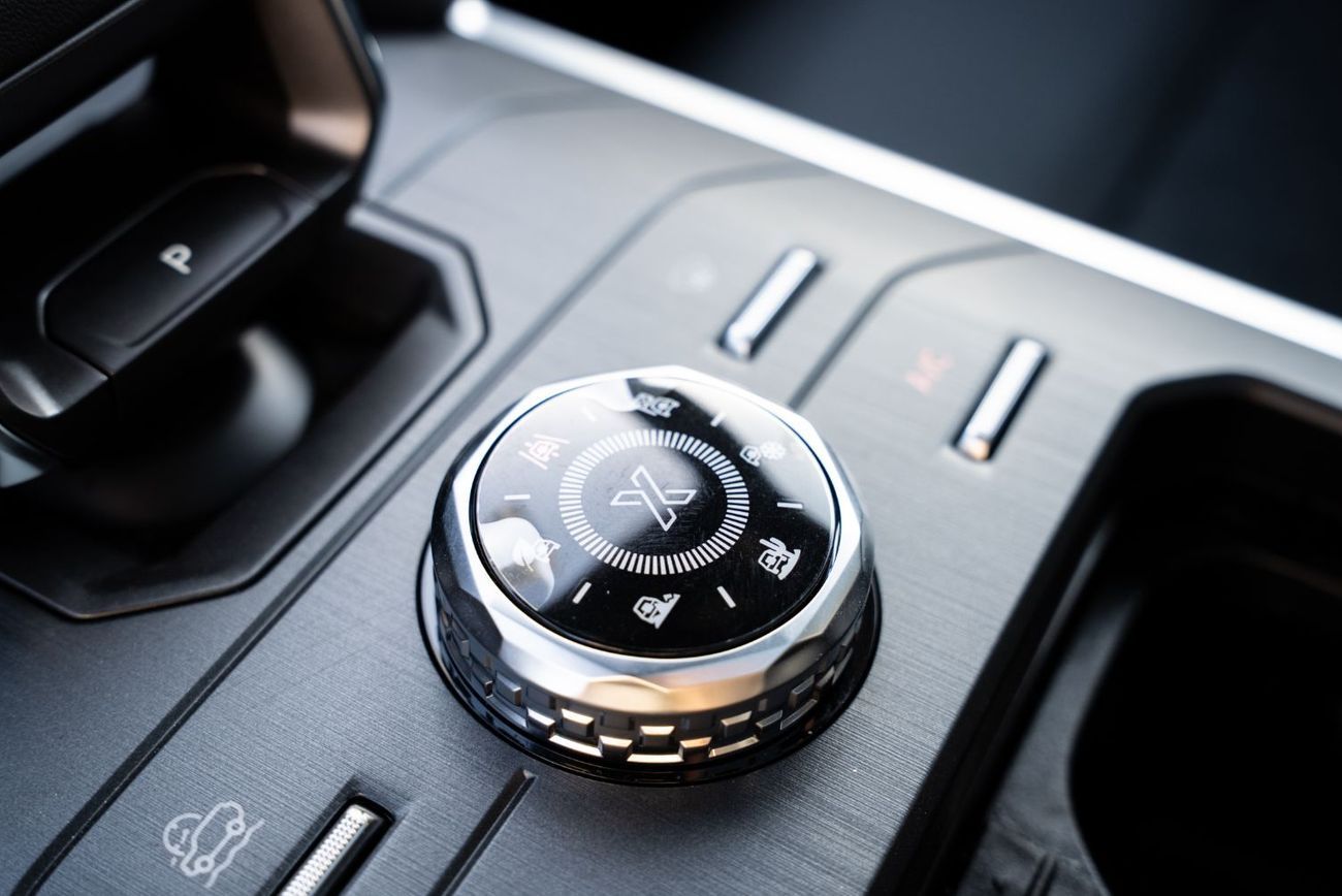 Jetour T2 Luxury 2.0L Turbo 2025 Brand New Only For Export