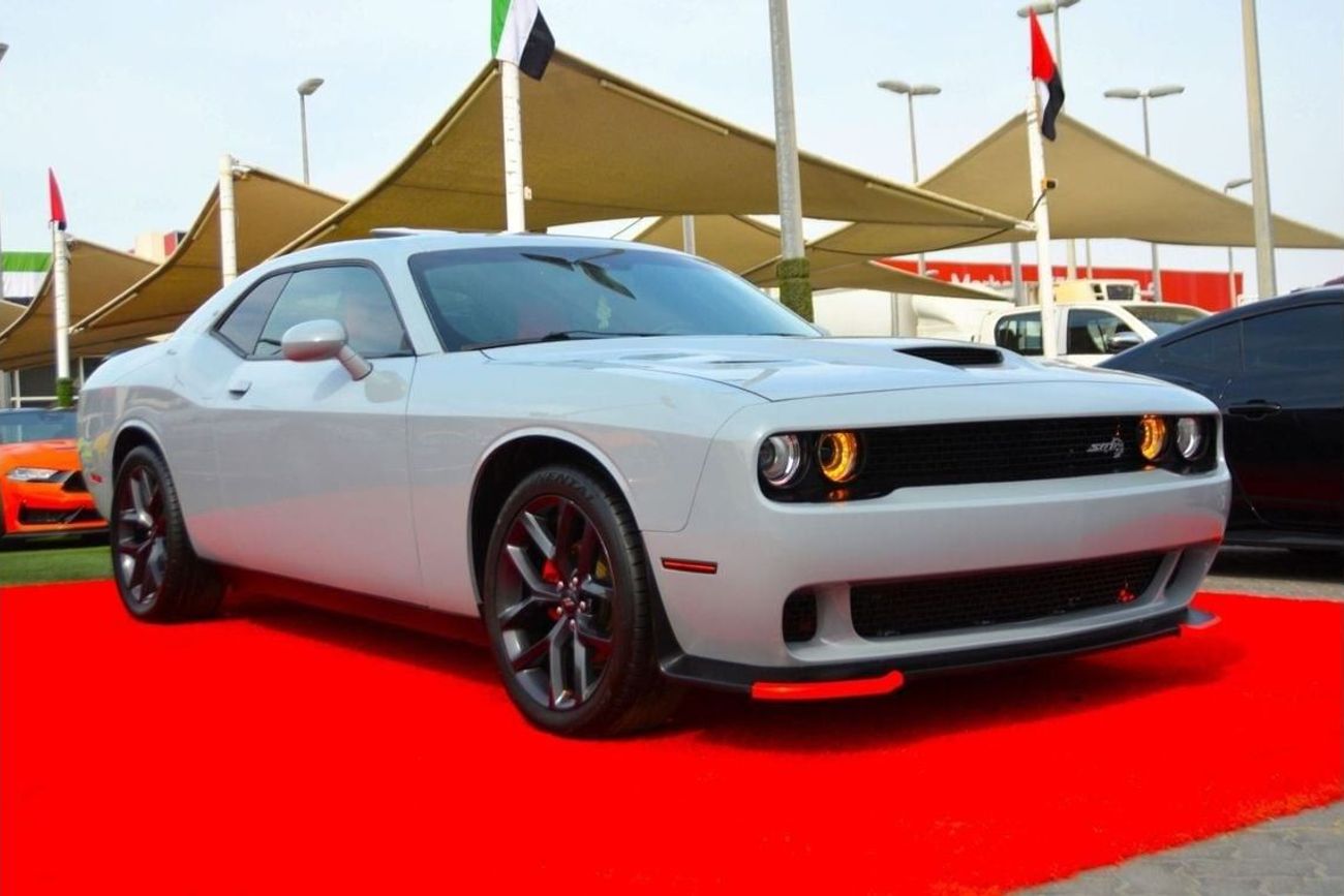 Dodge Challenger SXT Plus 3.6L THE MOST BEAUTIFUL COLOR/ FULL OPTION- SUN ROOF -ORGINAL AIR BAGS
