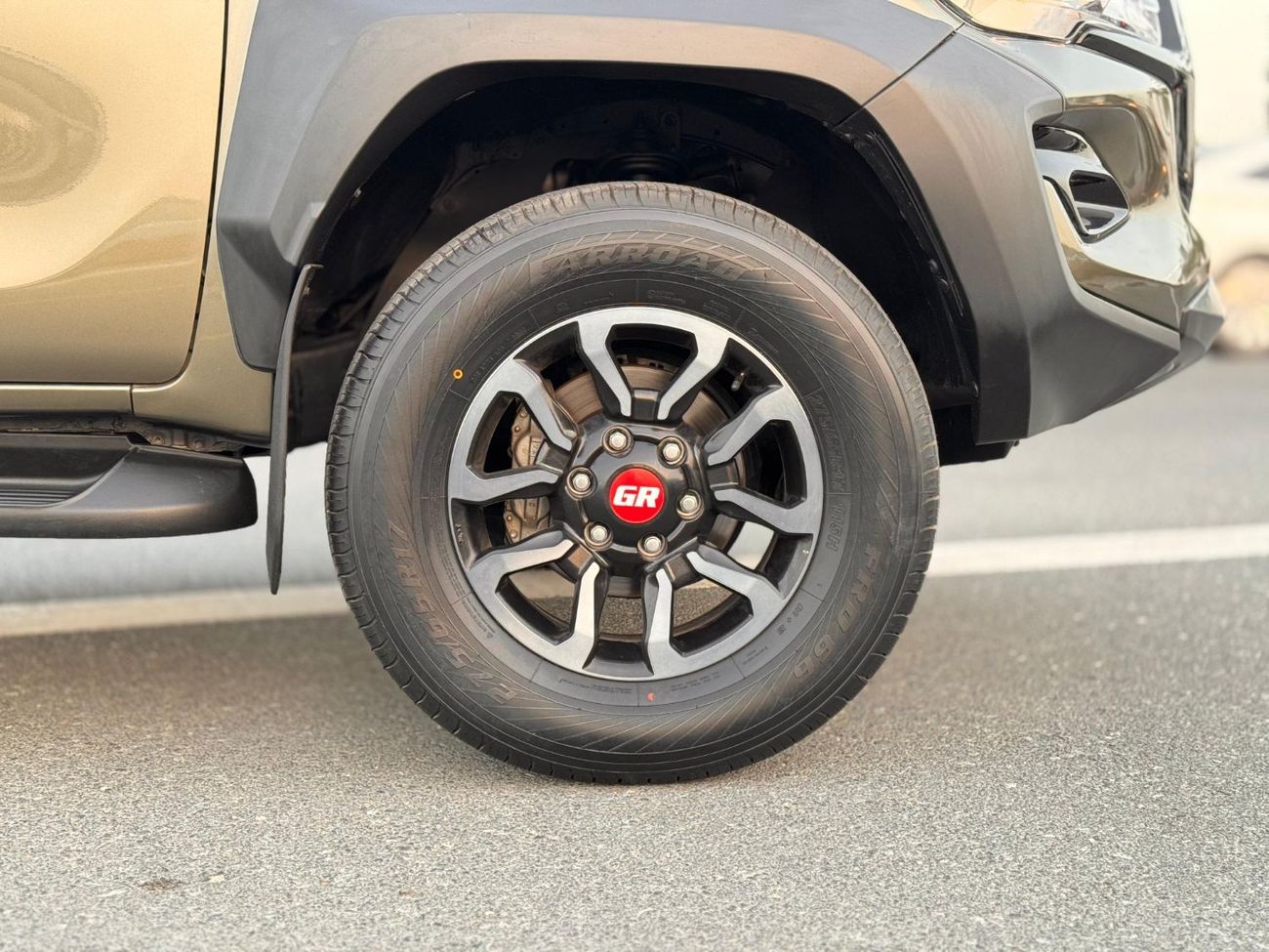 Toyota Hilux GR SPORT KIT INSTALLED | ROOF MOUNTED LED LIGHTS | LATEST SPORTS BAR | 2.8L DIESEL | RHD | ELECTRIC