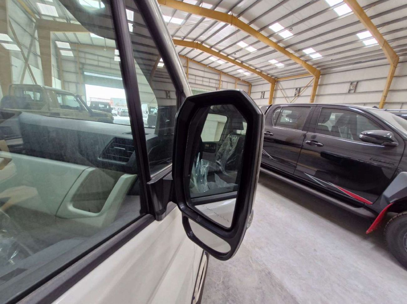 Toyota Hiace HIGH-ROOF, 3.5L V6, 24-VALVE DOHC, VVT-AT 2026 MODEL