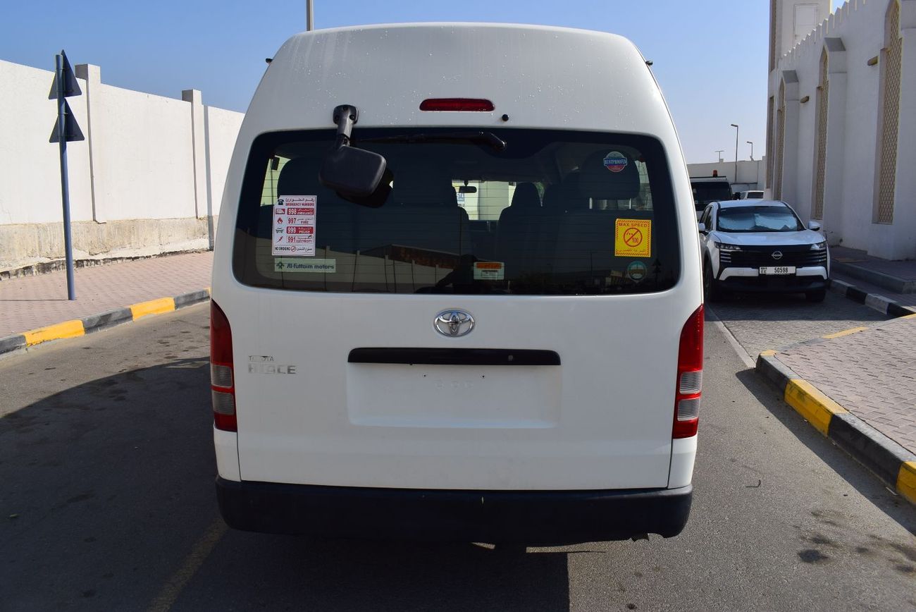 تويوتا هاياس Toyota Hiace Highroof Bus 13 seater, model:2018