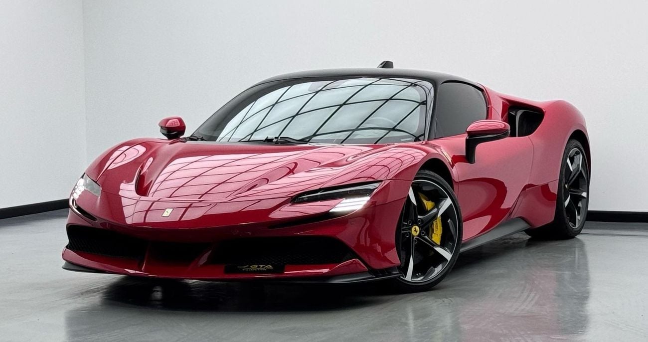 فيراري SF90 ستراديل 2023 Ferrari SF90 Stradale, 2026 Ferrari Warranty, 2030 Ferrari Service Pack, Very Low Kms, GCC