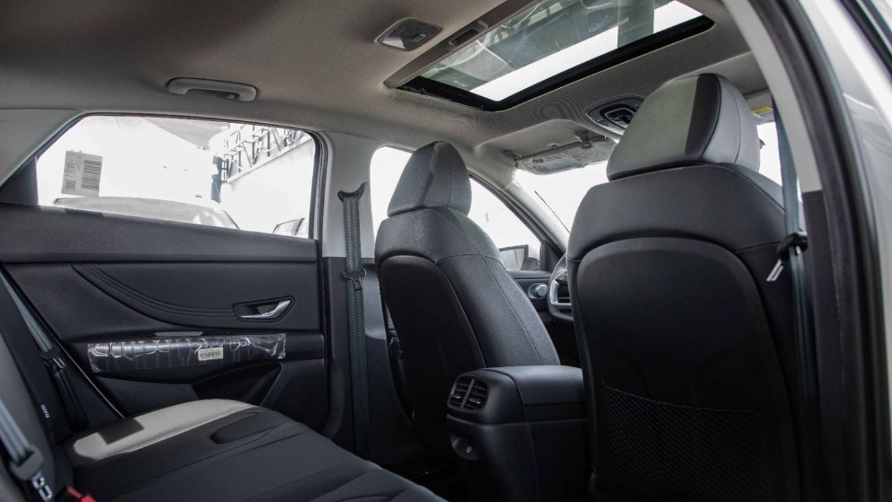 هيونداي إلانترا 1.5L Premium | 2025 | For Local Registration +10%