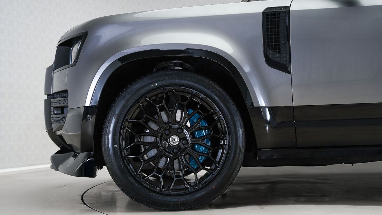 لاند روفر ديفندر P400 110 X-Dynamic SE 3.0L (5 Seater) | AED 4,767 PM | Warranty June 2028 | GCC