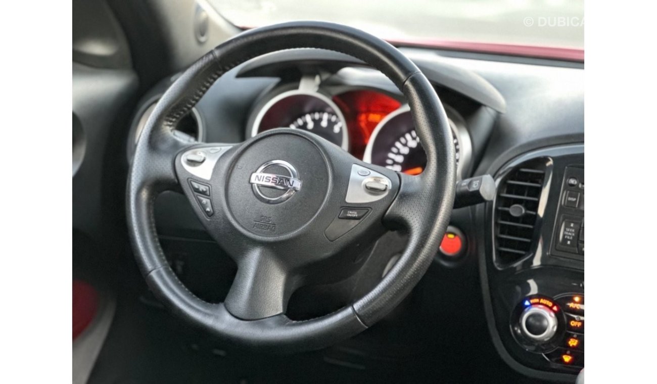 Nissan Juke MODEL 2012 GCC CAR PERFECT CONDITION INSIDE AND OUTSIDE FULL OPTION PANORAMIC ROOF LEATHER SEATS STE