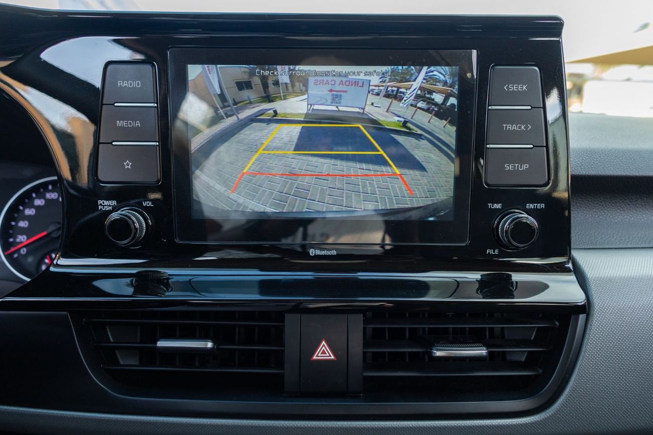 كيا سيلتوس LX 1.6L