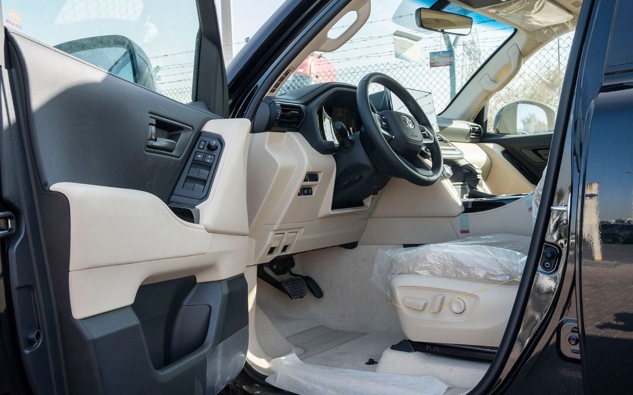 Toyota Land Cruiser Toyota Land Cruiser GXR 3.5L petrol 2026 with sunroof and 360 camera