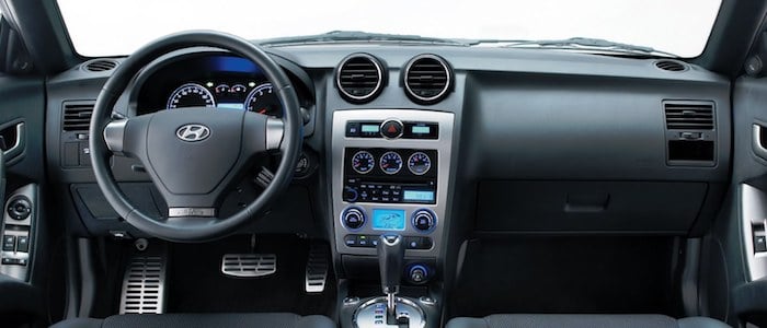 Hyundai Coupe interior - Cockpit