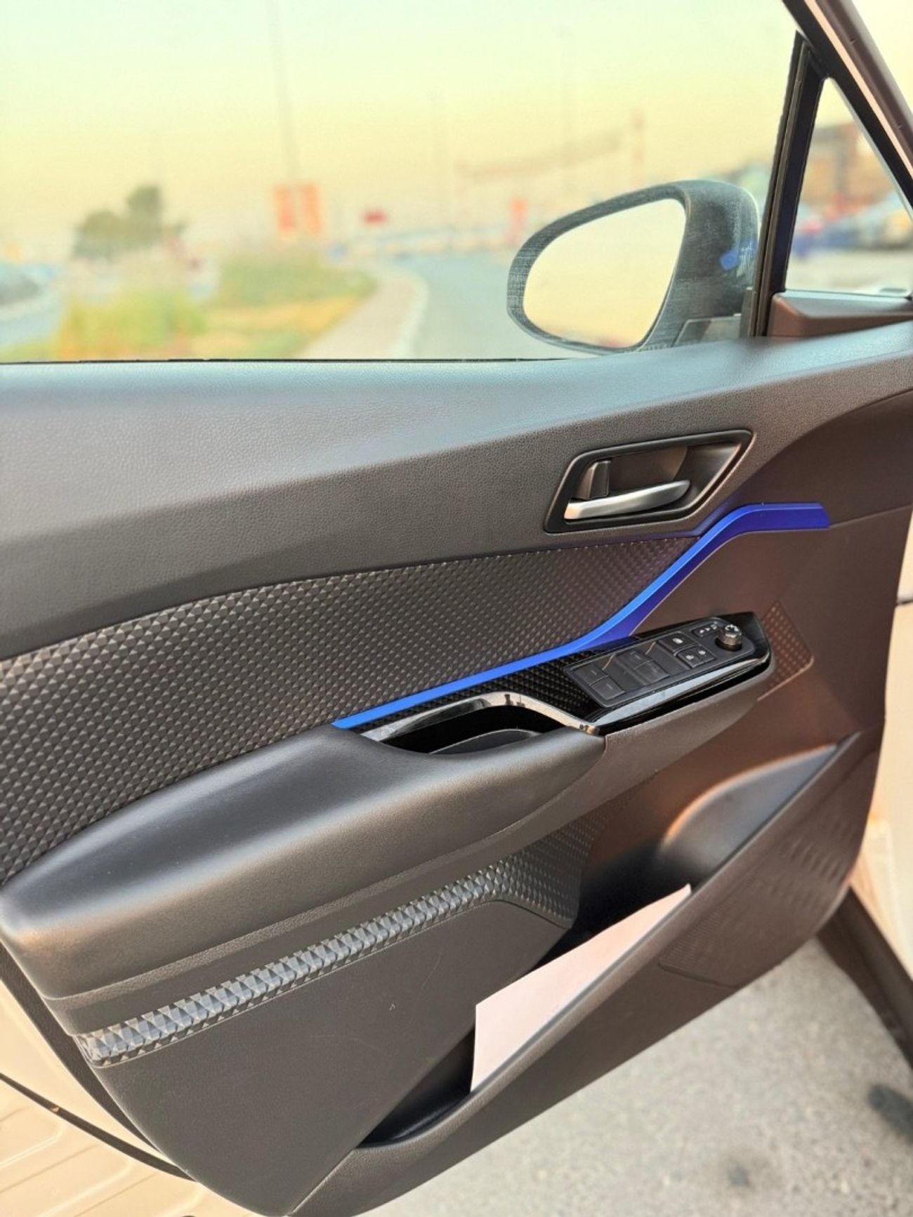 Toyota CHR TOYOTA C-HR XLE