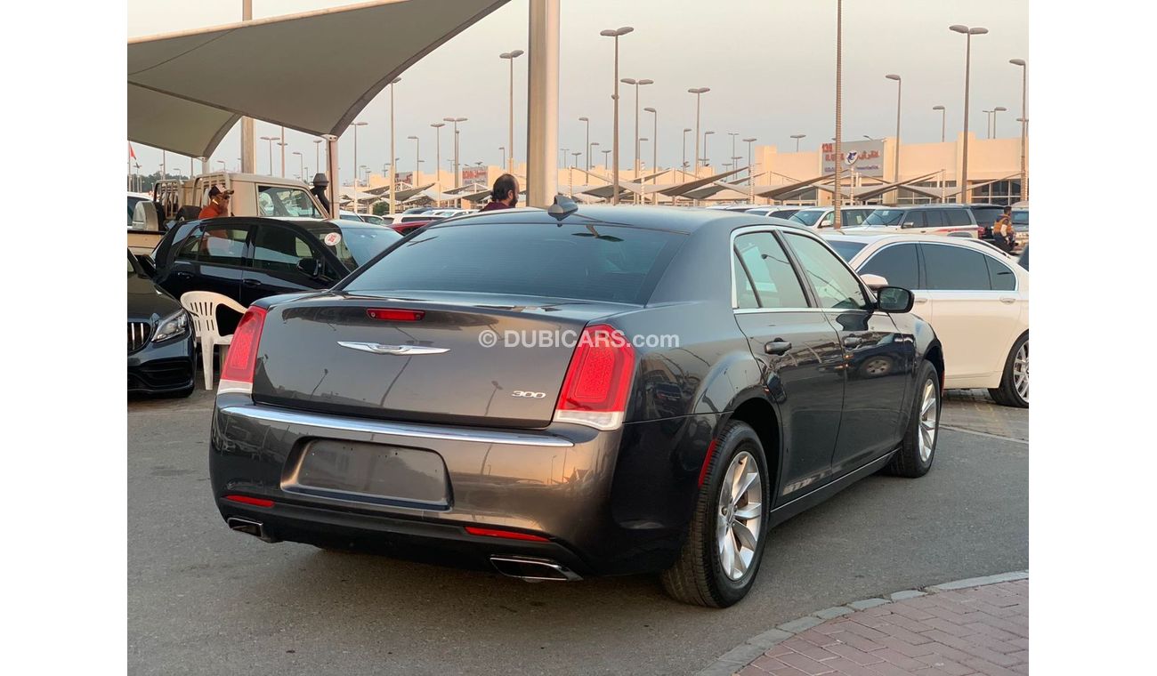 Chrysler 300C Executive Chrysler C300_2016_Excellent_Condition _Full option