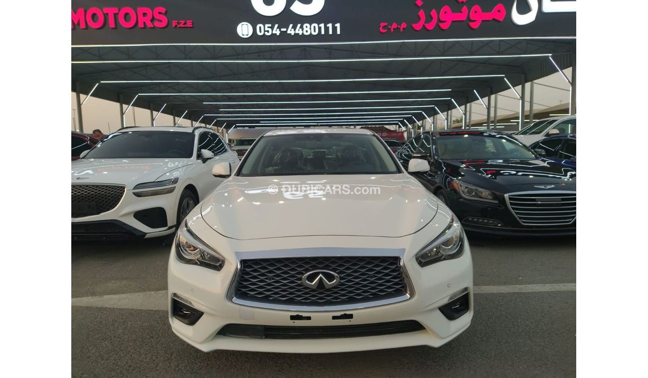 Infiniti Q50 Sport