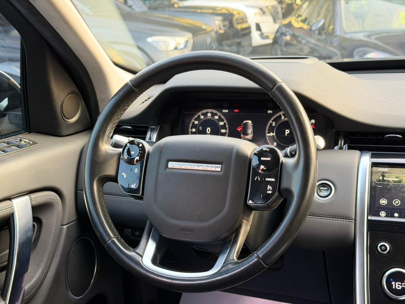 Land Rover Discovery Sport Si4 HSE 2.0L (5 Seater)