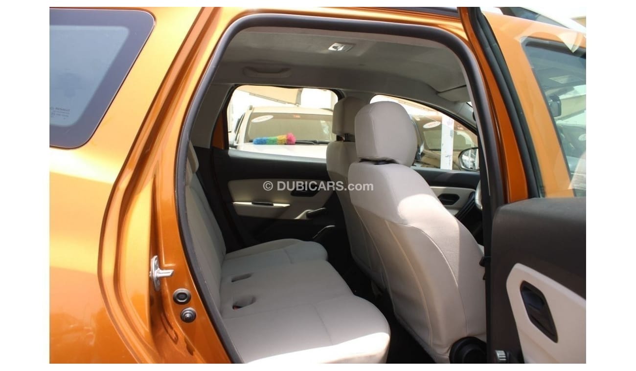 Renault Duster SE ACCIDENTS FREE - GCC - ENGINE 1600 CC - PERFECT CONDITION INSIDE OUT - ORIGINAL PAINT