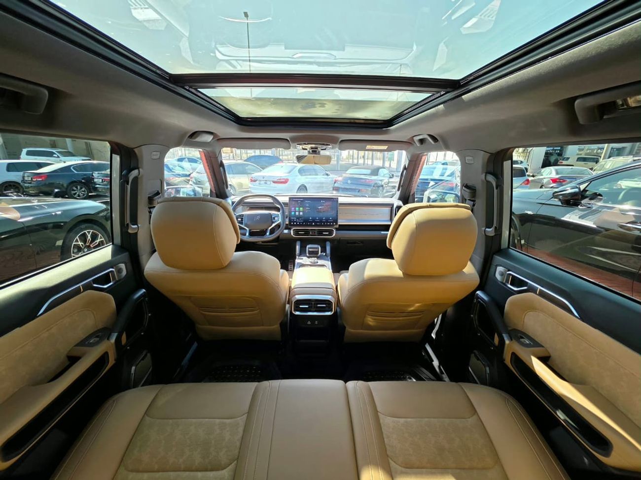 Jetour T2 Luxury 2.0L 14 Turbo Original paint 2025 GCC