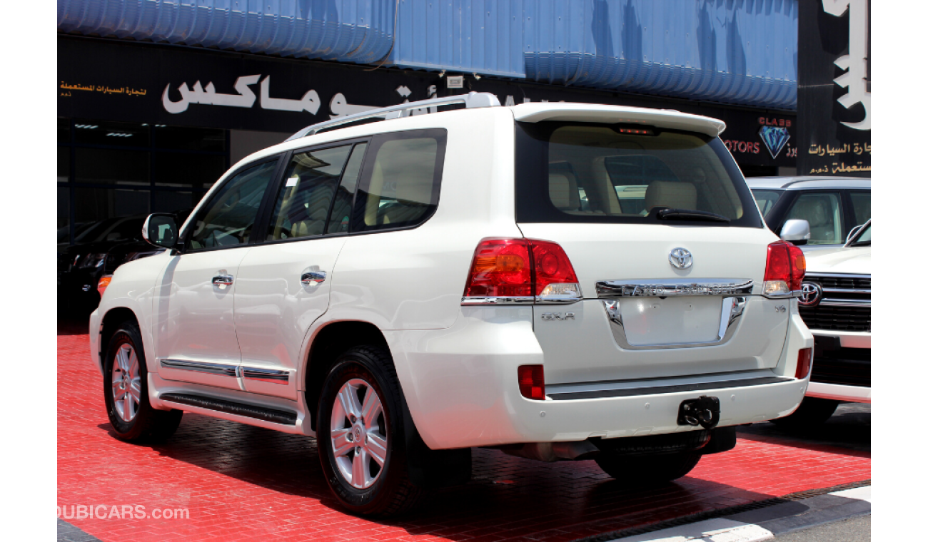 Toyota Land Cruiser (2014) GXR V6 ,GCC