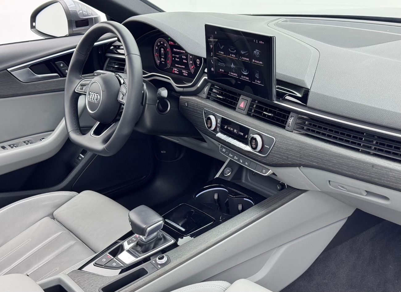 Audi A4 35 TFSI S Line 2.0L 2023 Audi A4 35 TFSI S-line, 2027 Full Audi Warranty + Service Contract, Excelle