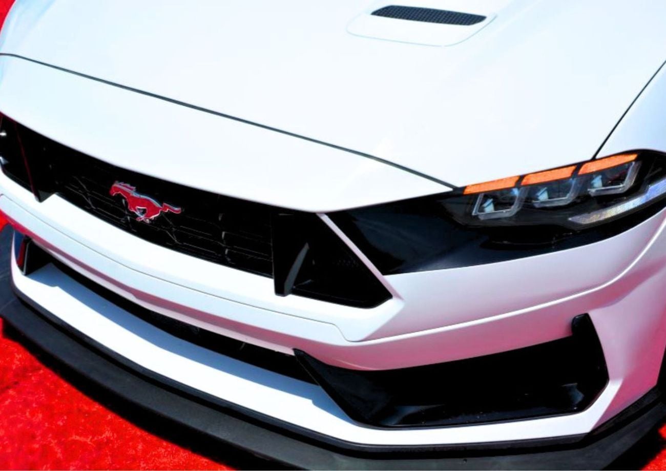 Ford Mustang STD