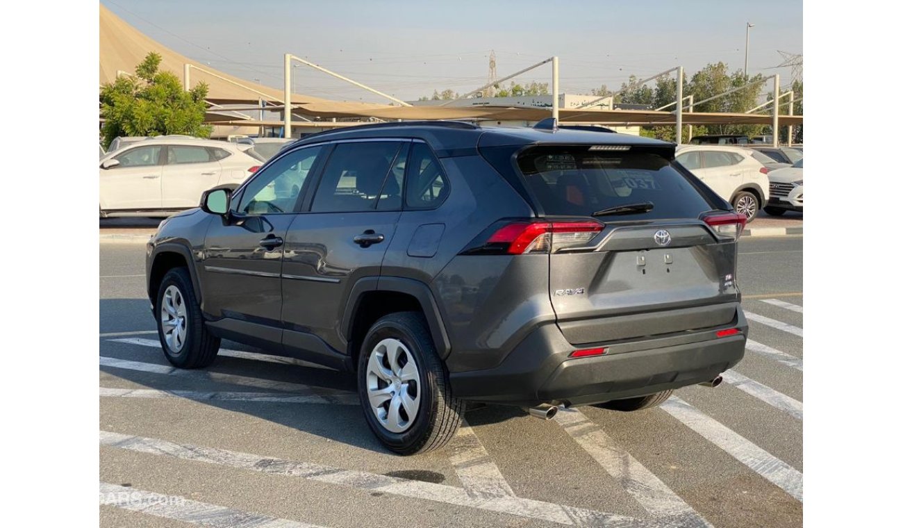 Toyota RAV4 LE AWD SPORTS AND ECO 2.5L V4 2019 AMERICAN SPECIFICATION