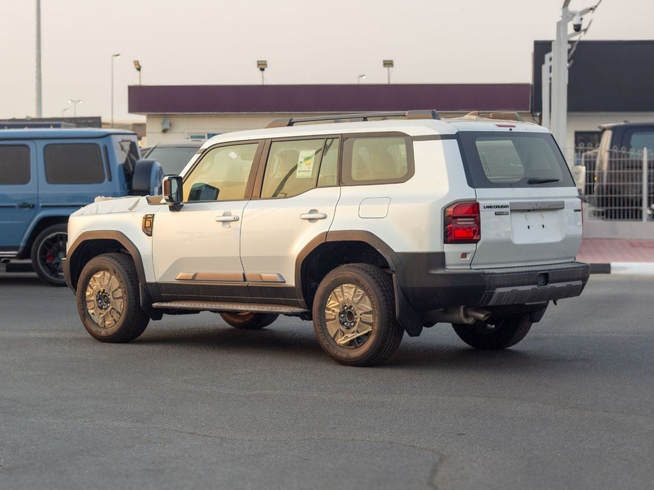 Toyota Prado GXR EXPORT ONLY - TOYOTA PRADO GXR 2.4T
