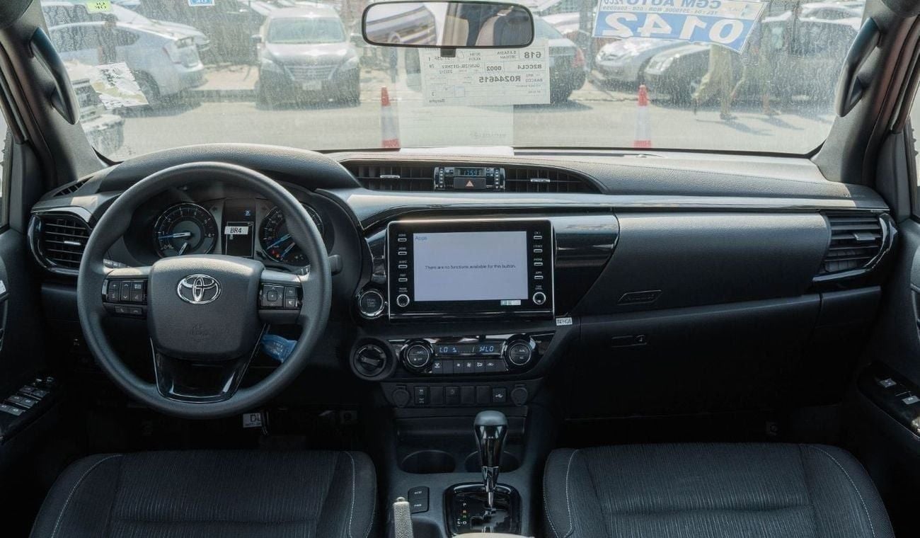 Toyota Hilux 2025 Toyota Hilux Adventure 2.8L Diesel AT (White)