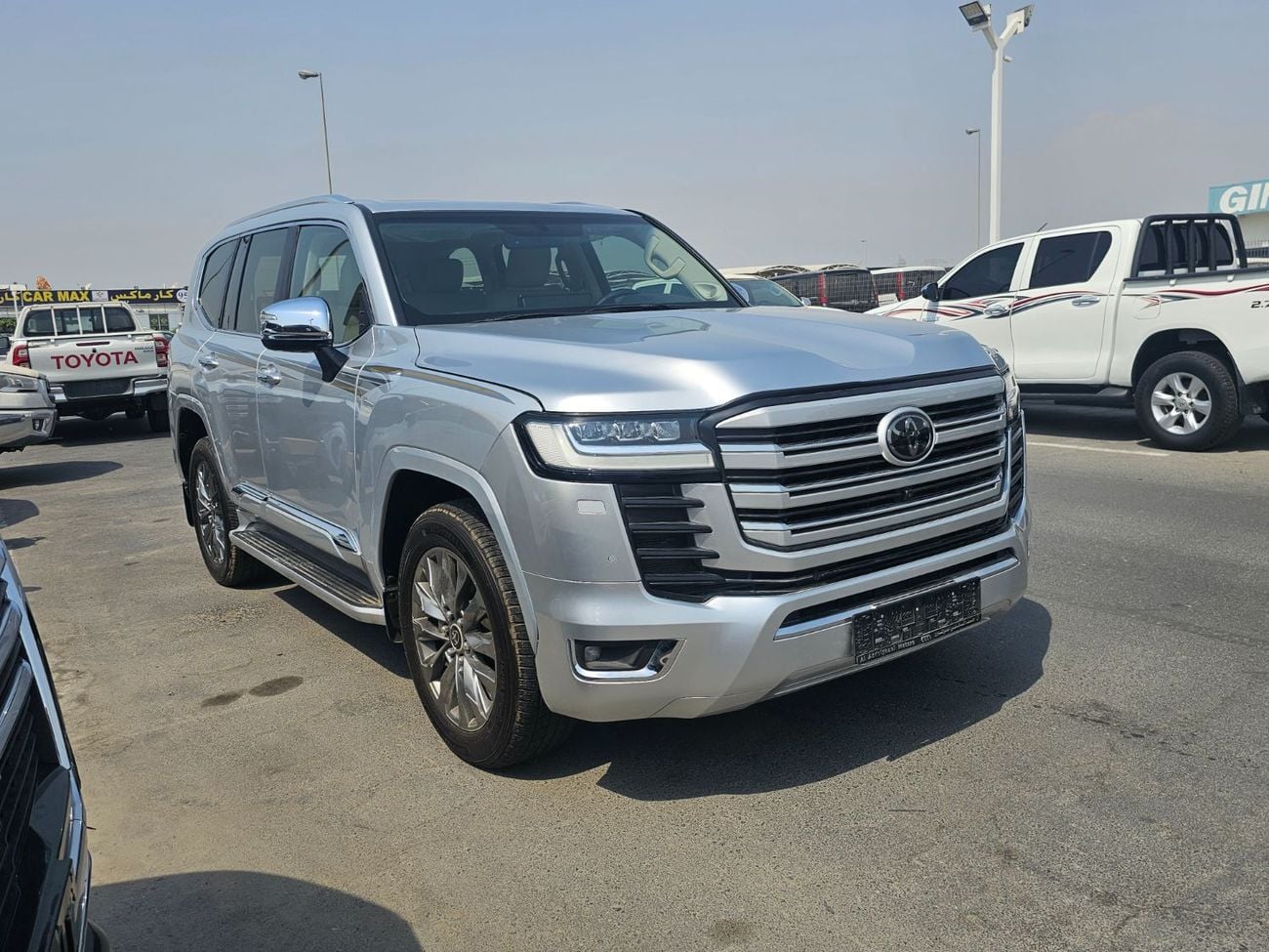 Toyota Land Cruiser VX LHD 3.5L Twin-Turbo V6 Petrol Engine Automatic transmission 4WD 7 Seats 5 Doors