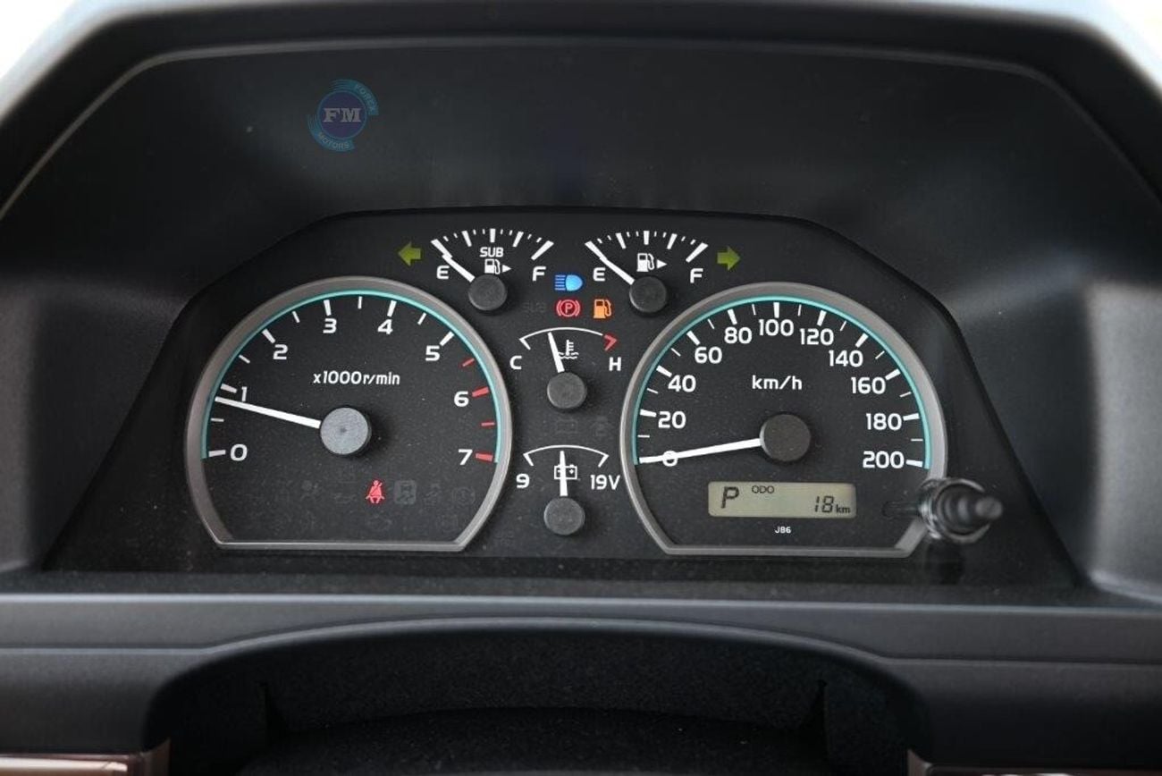 Toyota Land Cruiser Pick Up 79 Petrol 4.0L Automatic (Double Tank)