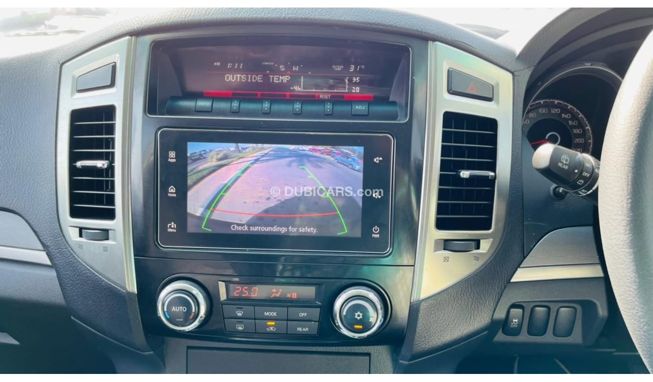 ميتسوبيشي باجيرو 2019 3.2CC, V8/V9, Diesel, [Right-Hand Drive], 7 Seats, 4X4, Automatic, Premium Condition.