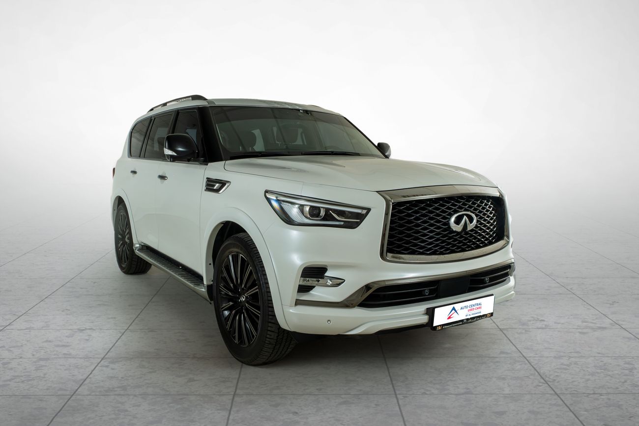 Infiniti QX80 LUXE 5.6