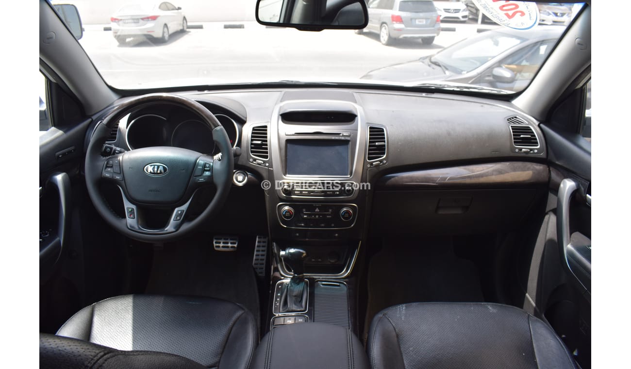 كيا سورينتو 2013 خليجي بحالة ممتازة بدون حوادث