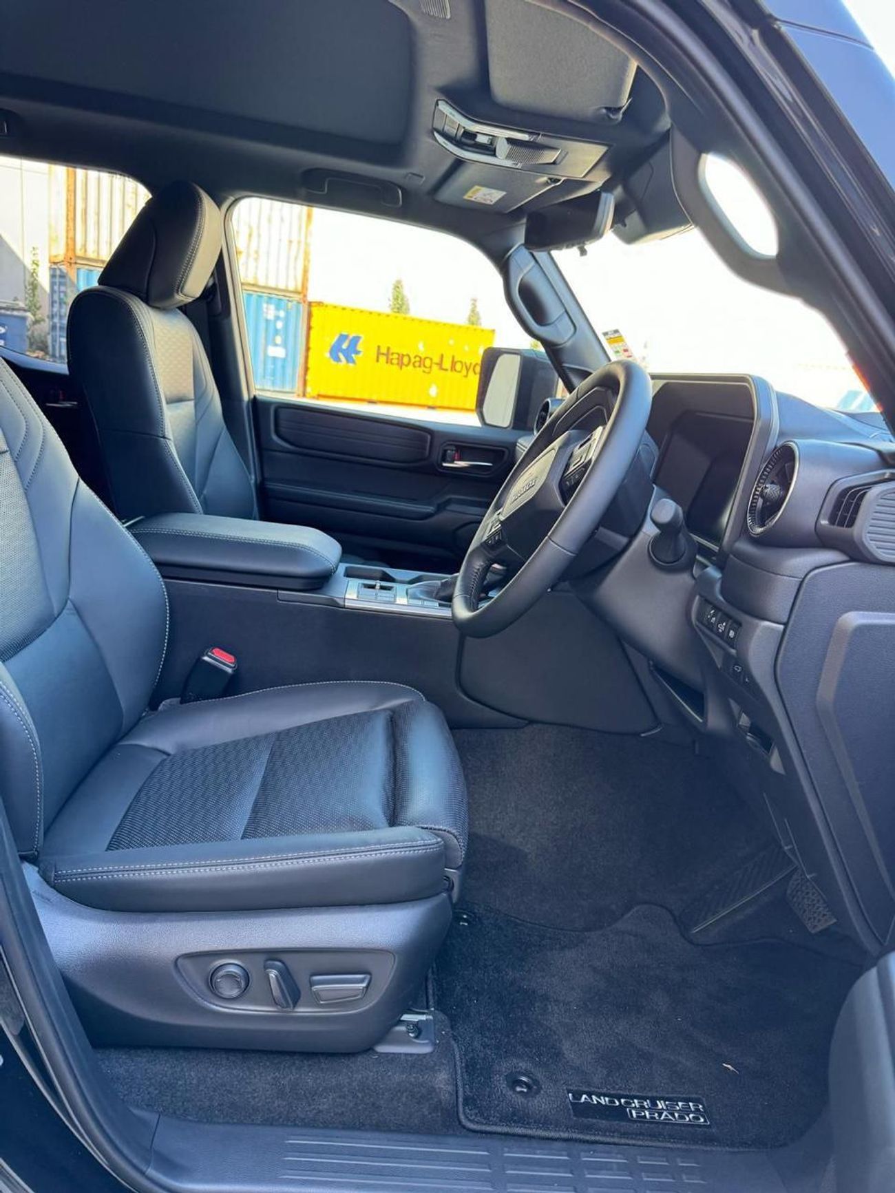 Toyota Prado BRAND NEW KAKADU BLACK EDITION | 2025 | 2800CC DIESEL ENGINE | 4WD | RHD | AUTOMATIC TRANSMISSION |