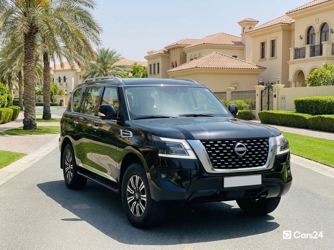 Nissan Patrol 4L 2022 | 0 DP | 2272/Month | 30 Day Return | Service History