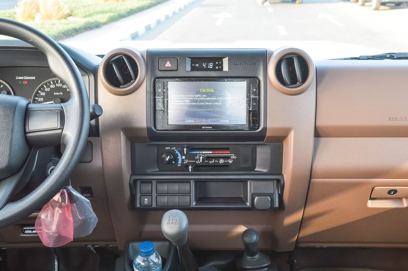 تويوتا لاند كروزر بيك آب TOYOTA LAND CRUISER 79 2.8L DC MT PICKUP 2025