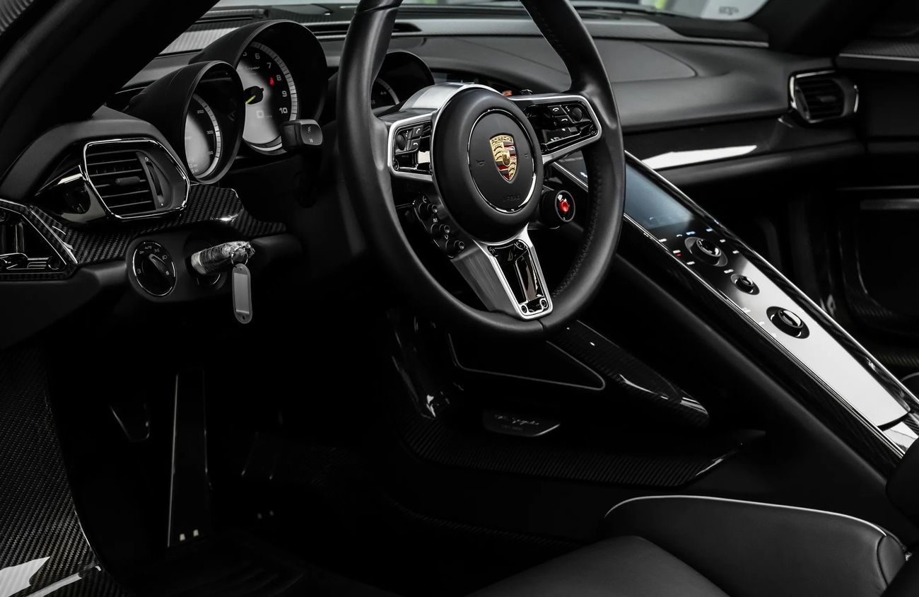 Porsche 918 Spyder 4.6L V8 N/A Engine + eMotor