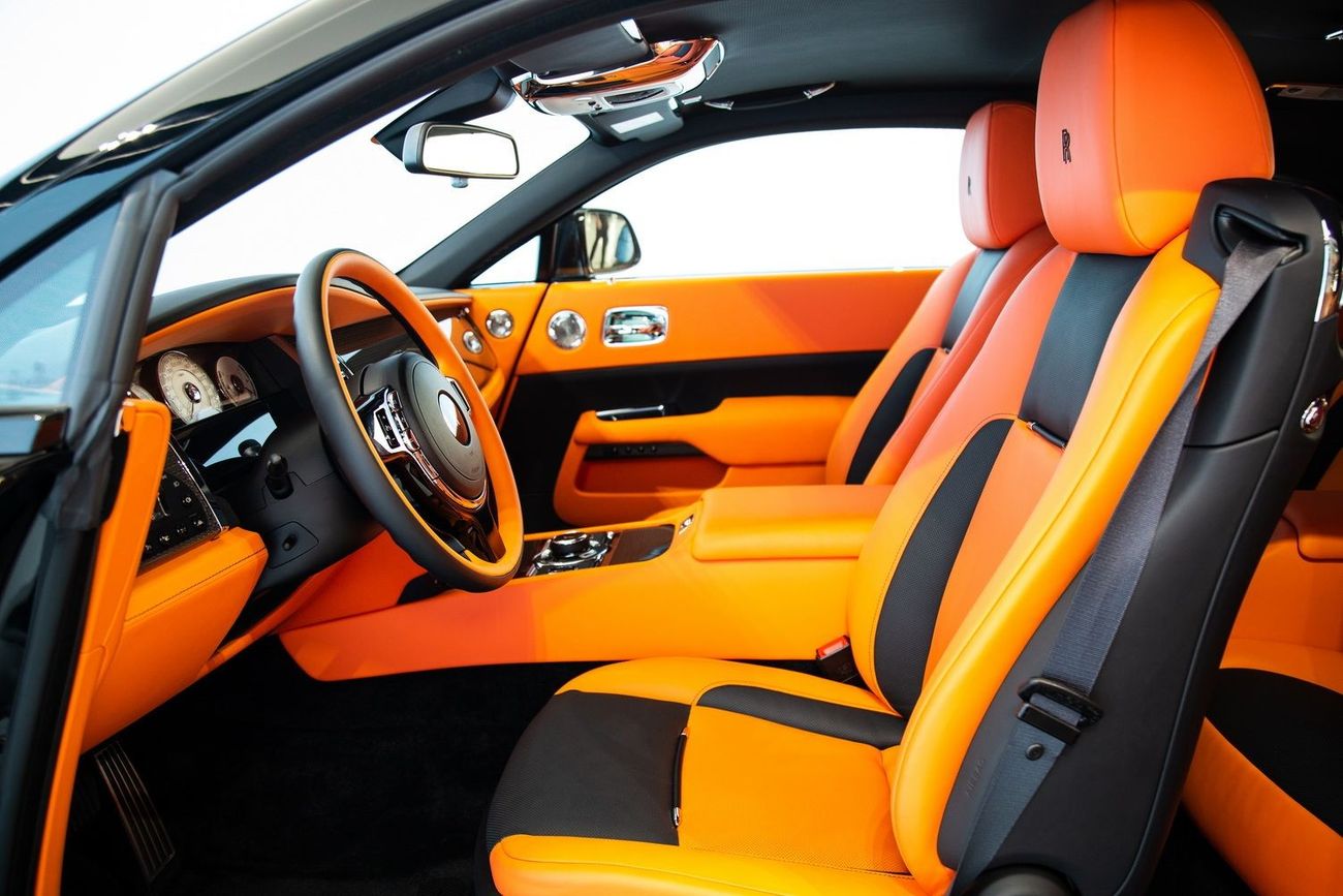 Rolls-Royce Wraith BLACK BADGE