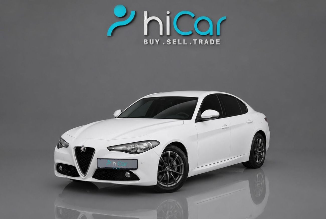 ألفا روميو جوليا AED 861 P.M • 0% Downpayment •  Alfa Romeo Giulia • 1 Year Warranty