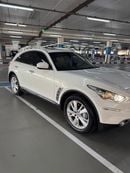 إنفينيتي QX70